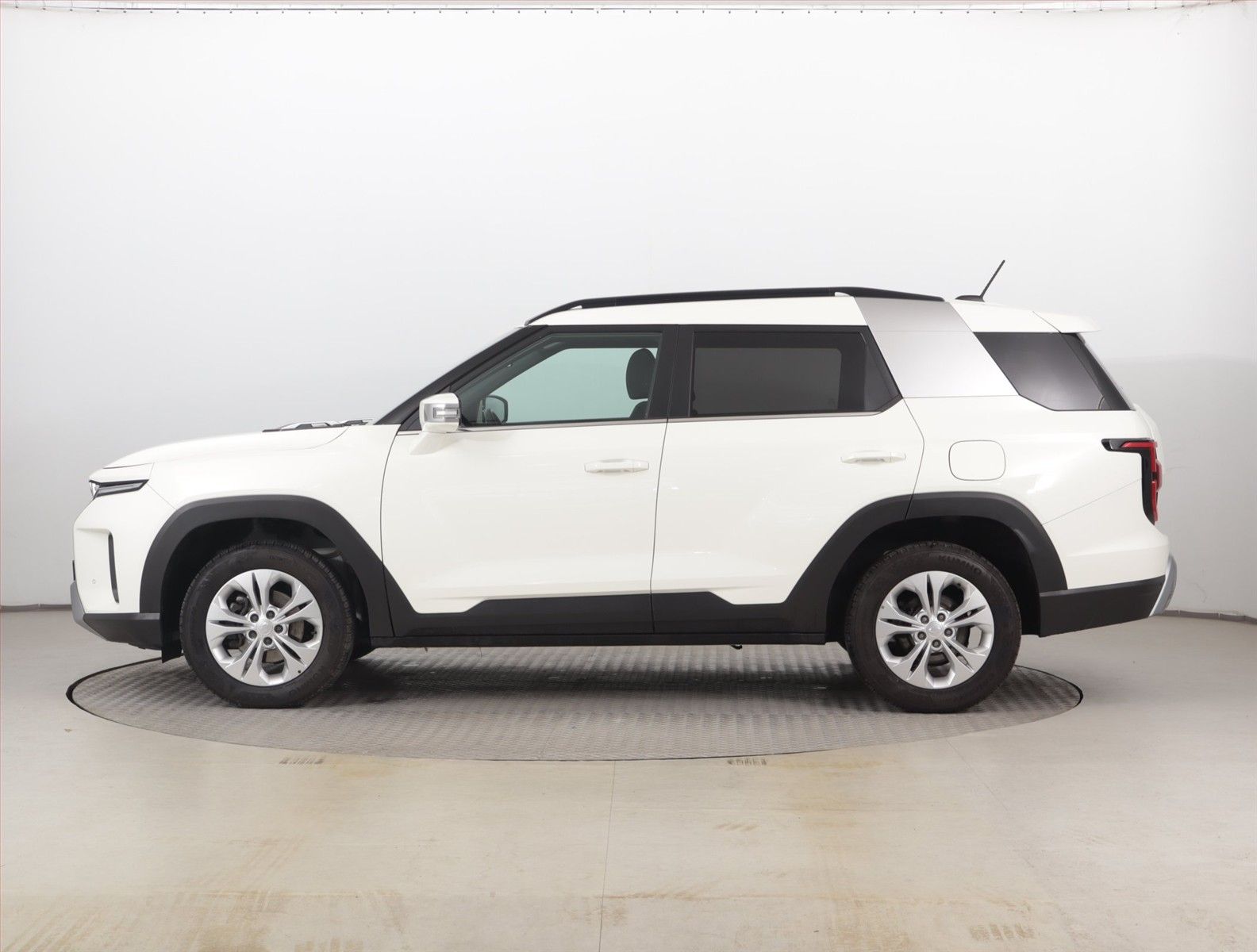 SsangYong Torres, 1.5 T-GDI, Club, Automat - fotka 3