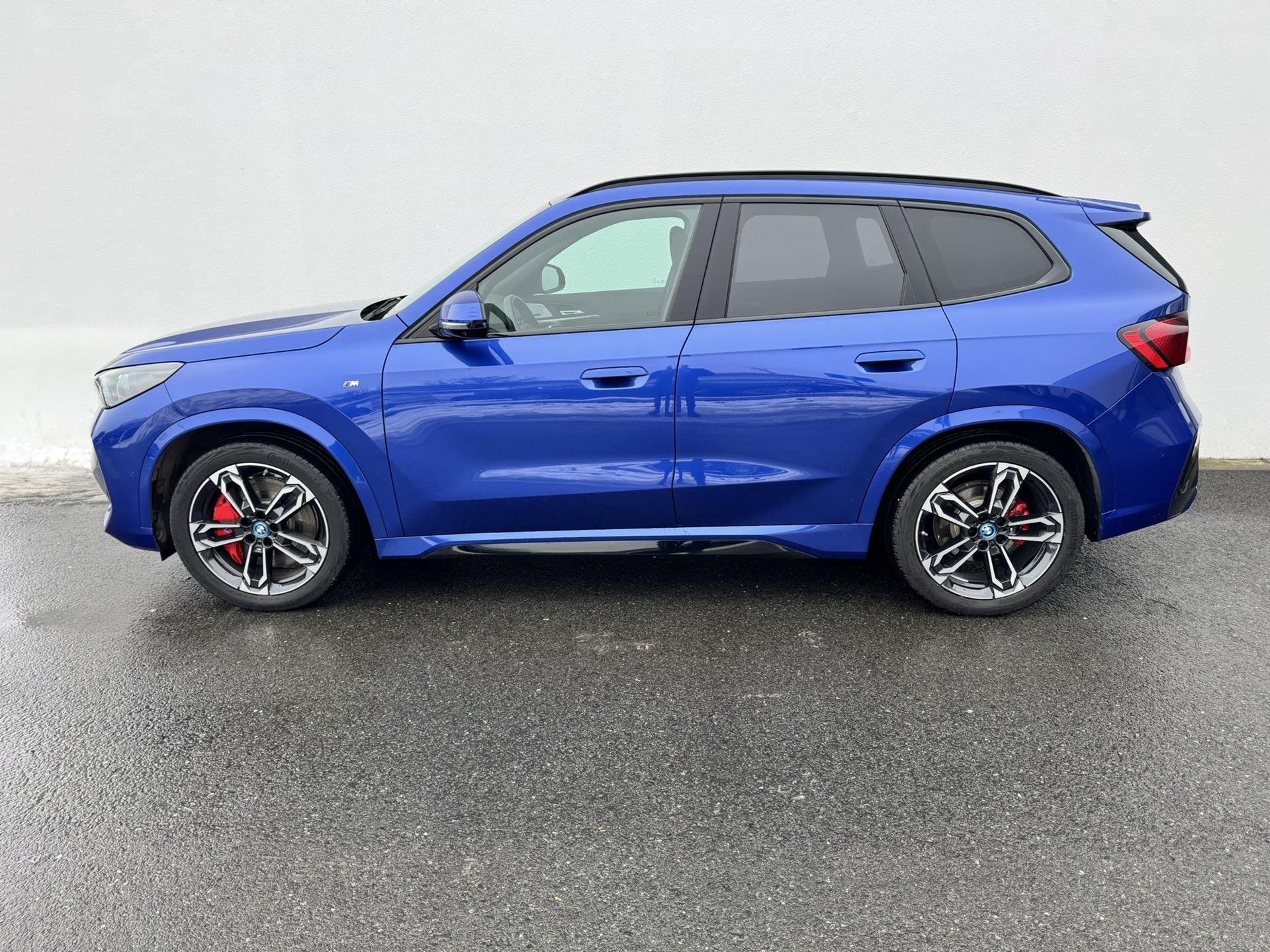 BMW iX1, iX1 xDrive30 Mpaket - fotka 5