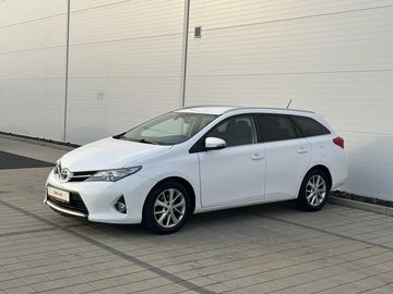 Touring Sports Active 1.4 D-4D