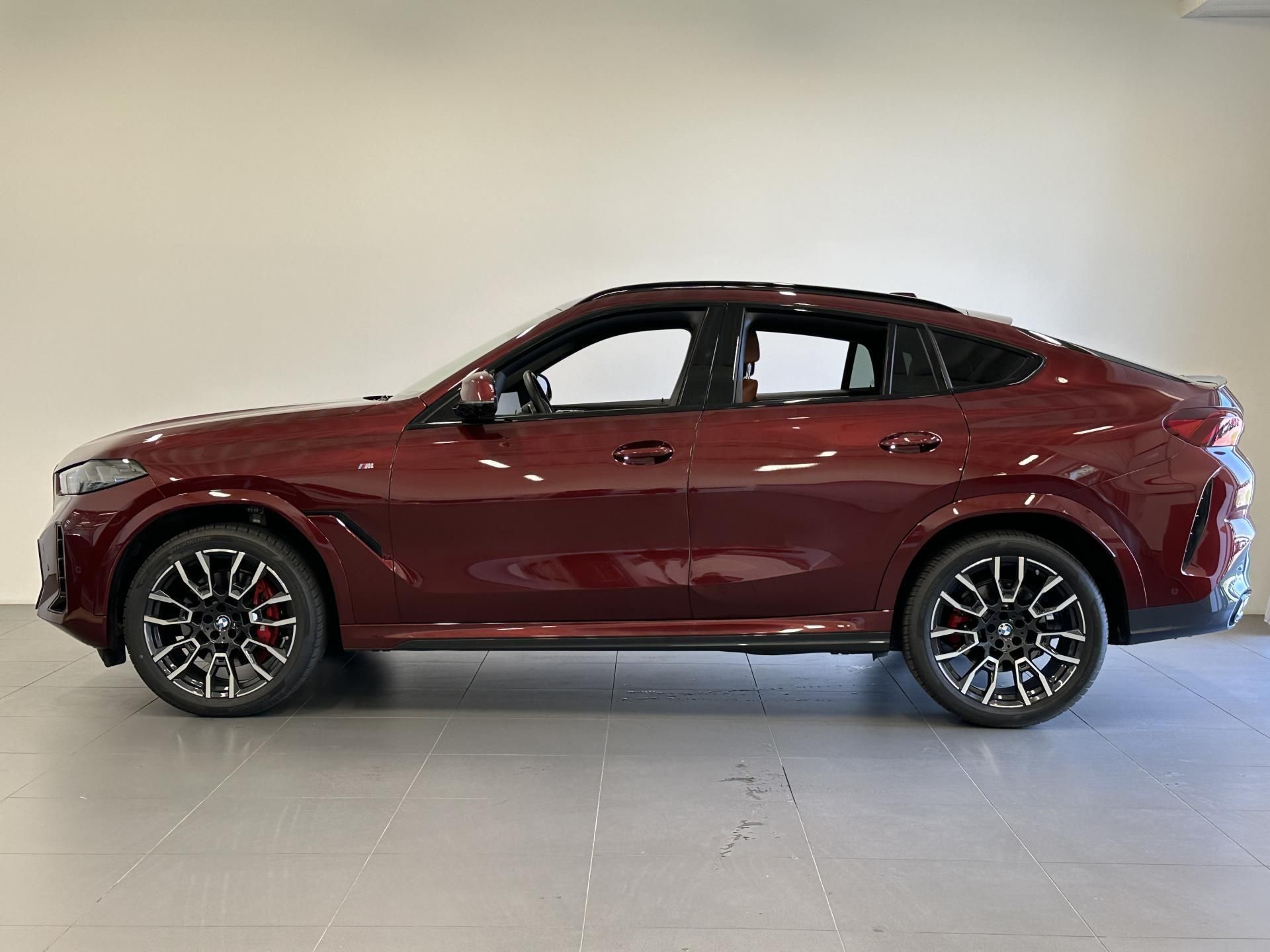 BMW X6, X6 xDrive40d - fotka 2
