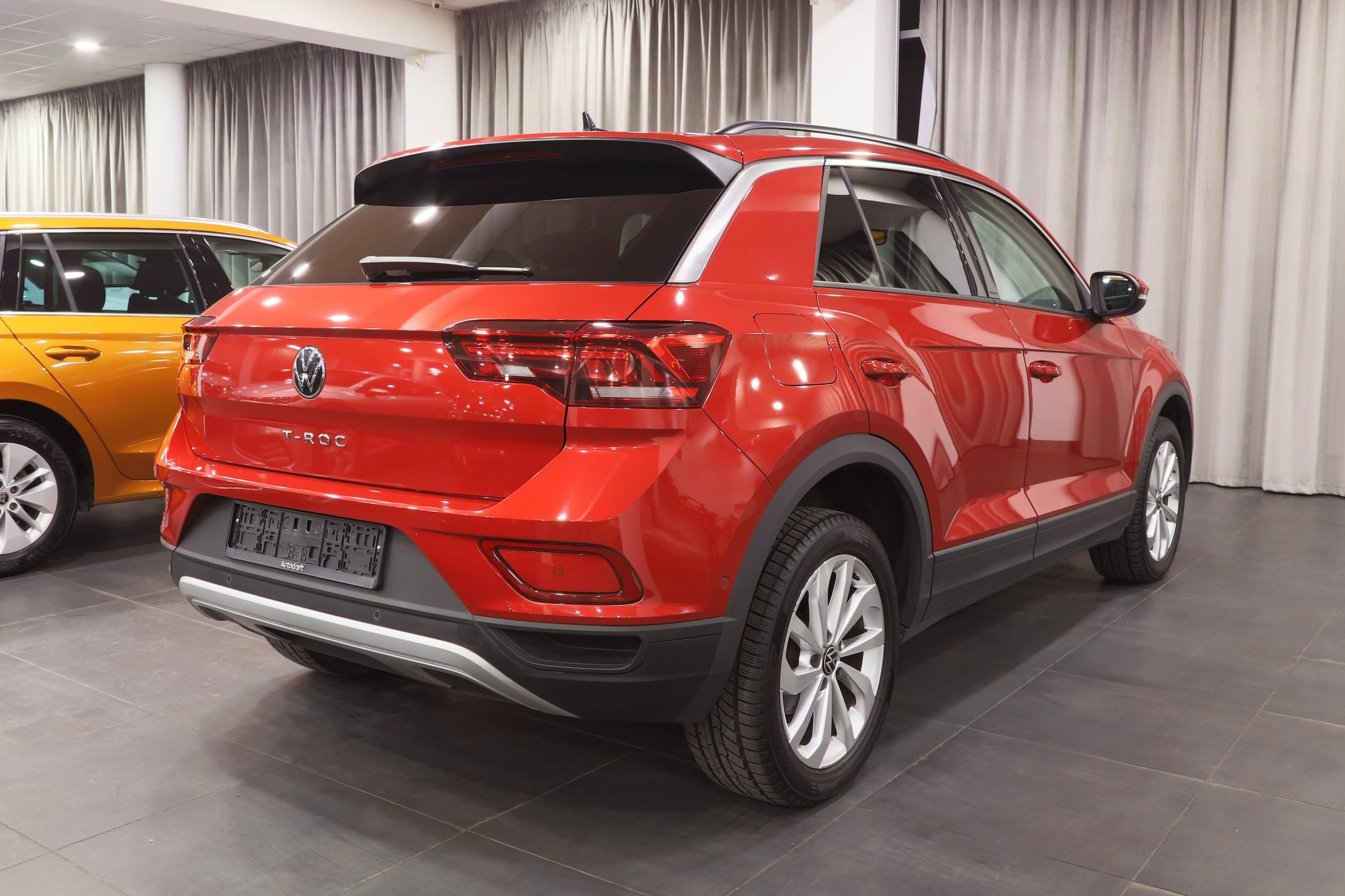 Volkswagen T-Roc, 1.5 TSI 110kW Man. / záruka - fotka 3