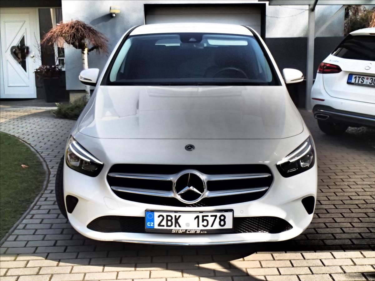 Mercedes-Benz Třídy B, 1,3 AT 1maj ČR, DPH,24000KM - fotka 2