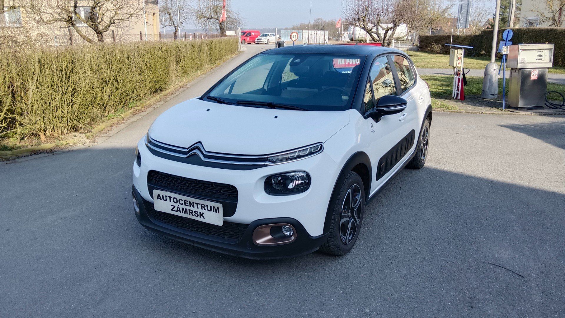 Citroën C3, 1.2 I 61 KW - fotka 3