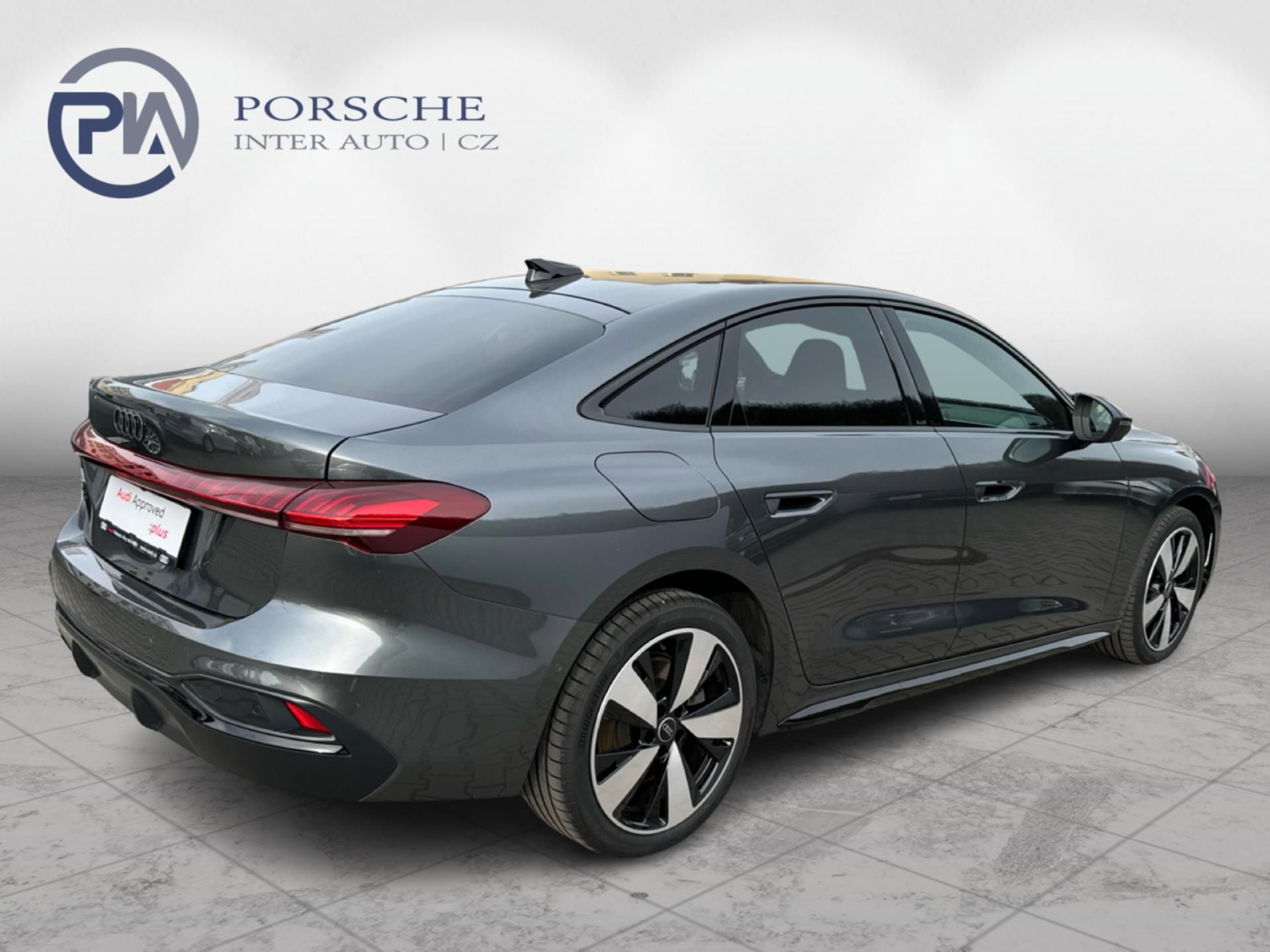 Audi A5, 2.0 TDI 150 kW quattro - fotka 6