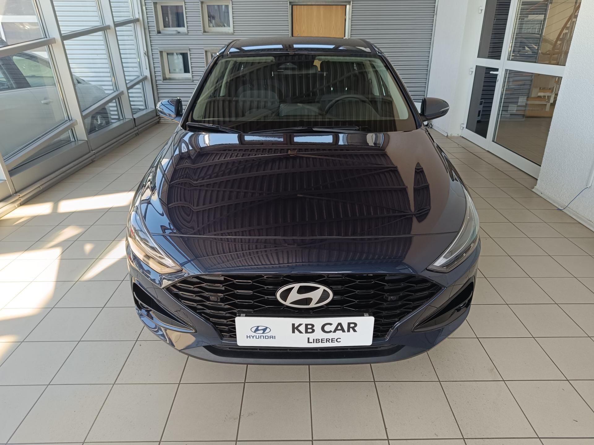 Hyundai i30, 1.0T-GDi 74kW Comfort AT - fotka 2