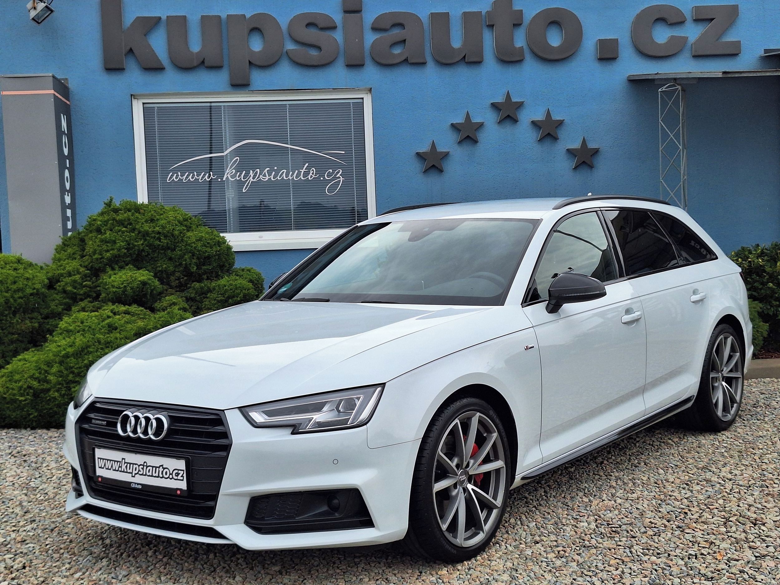 Audi A4 Avant, 2,0TDi S line QUATTRO