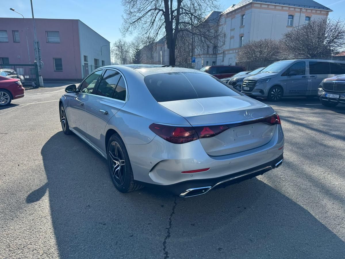 Mercedes-Benz Třídy E, E 450 d 4MATIC - fotka 5