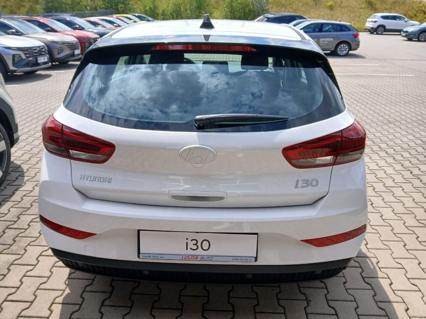 Hyundai i30, HB PD PE Comfort 1,0 T-GDI 85 - fotka 5
