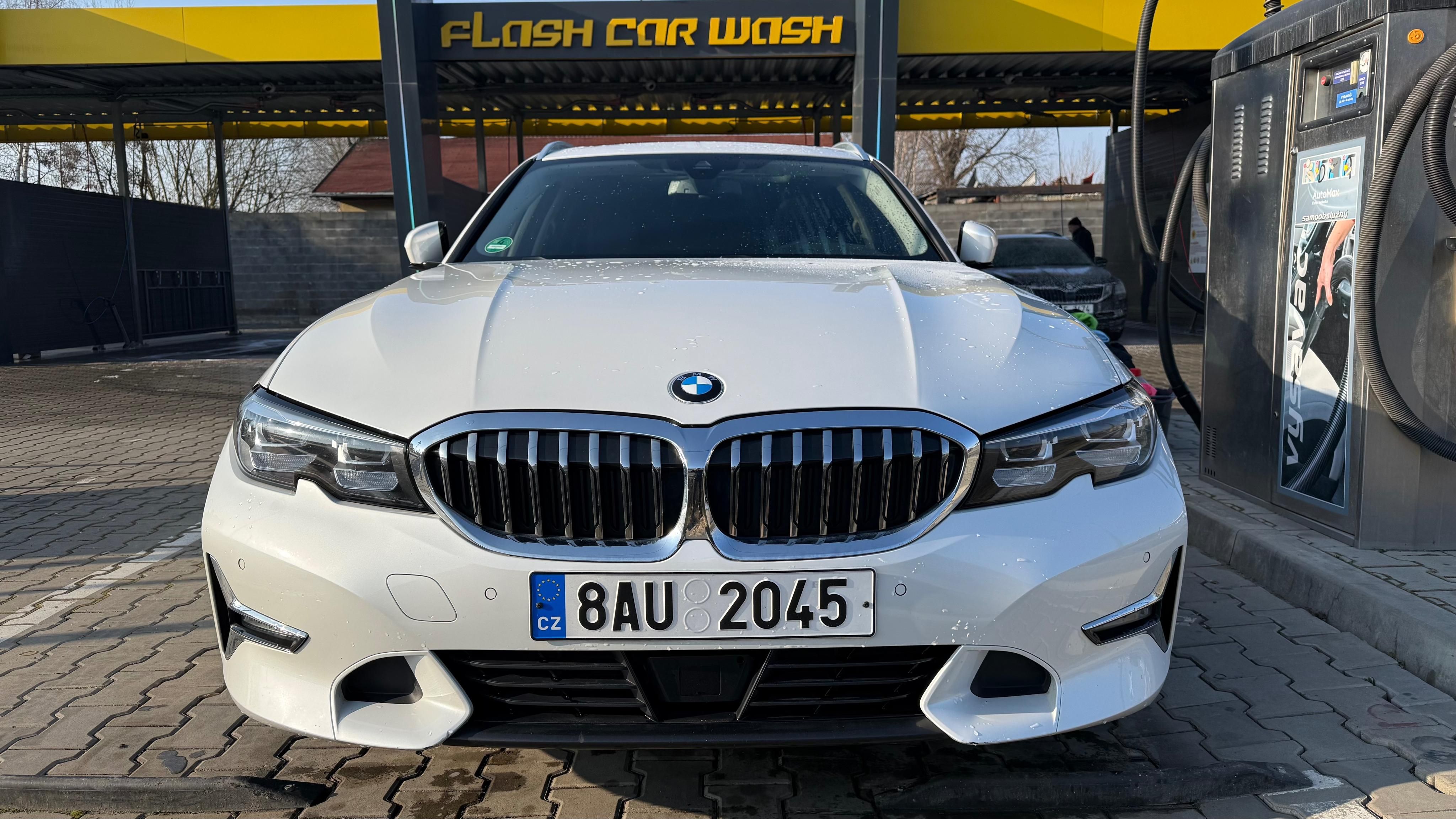 BMW Řada 3, BMW 320d xDrive - NOVÁ CENA! - fotka 2