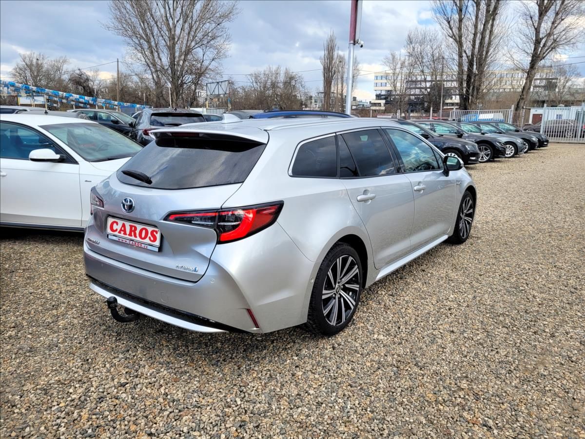 Toyota Corolla, 1,8 Hybrid,STYLE,kůže,výhřev - fotka 6