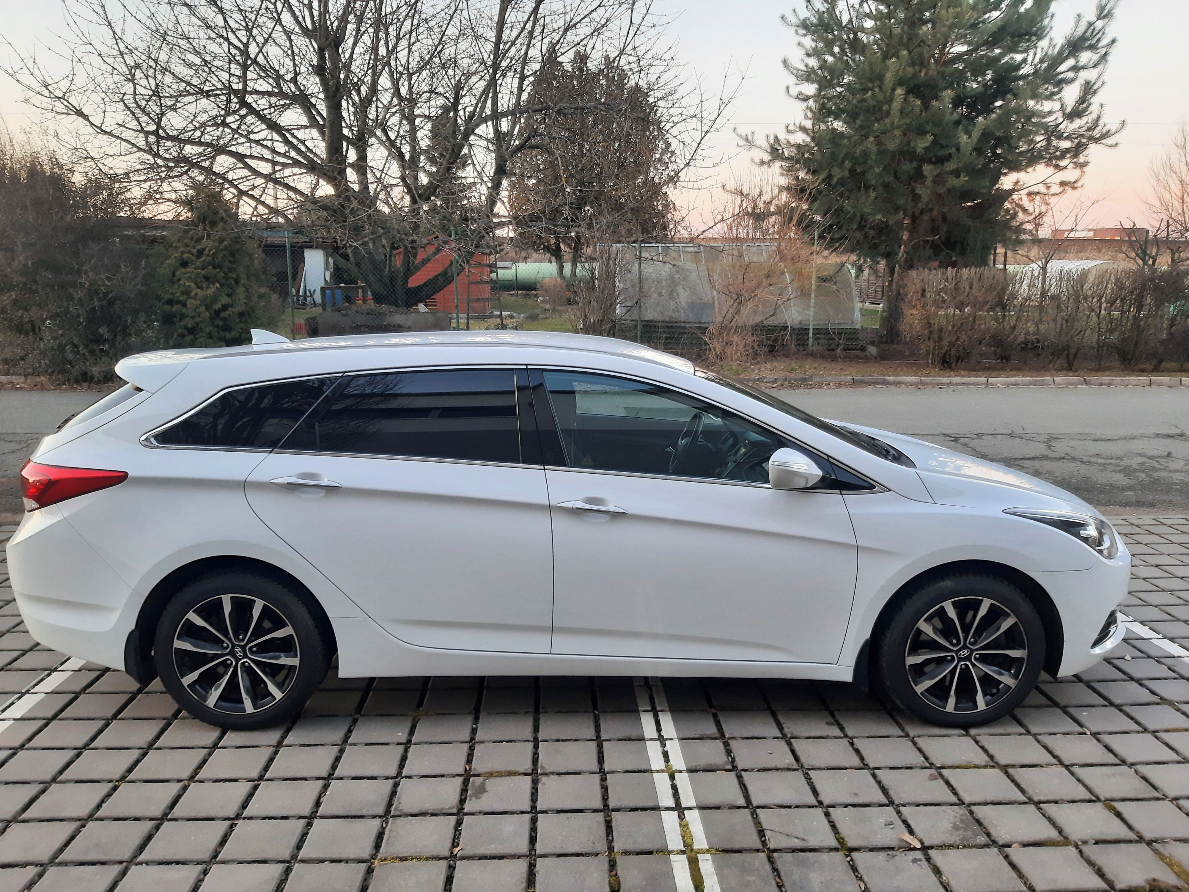 Hyundai i40, 1.7 CRDI 104kW, NOVÉ V ČR, DPH - fotka 6