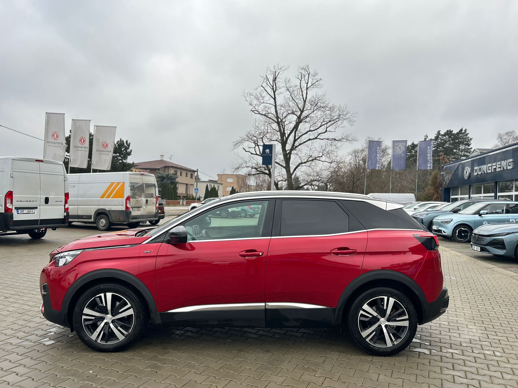 Peugeot 3008, GT 2.0BHDi 180 EAT8*DPH - fotka 5