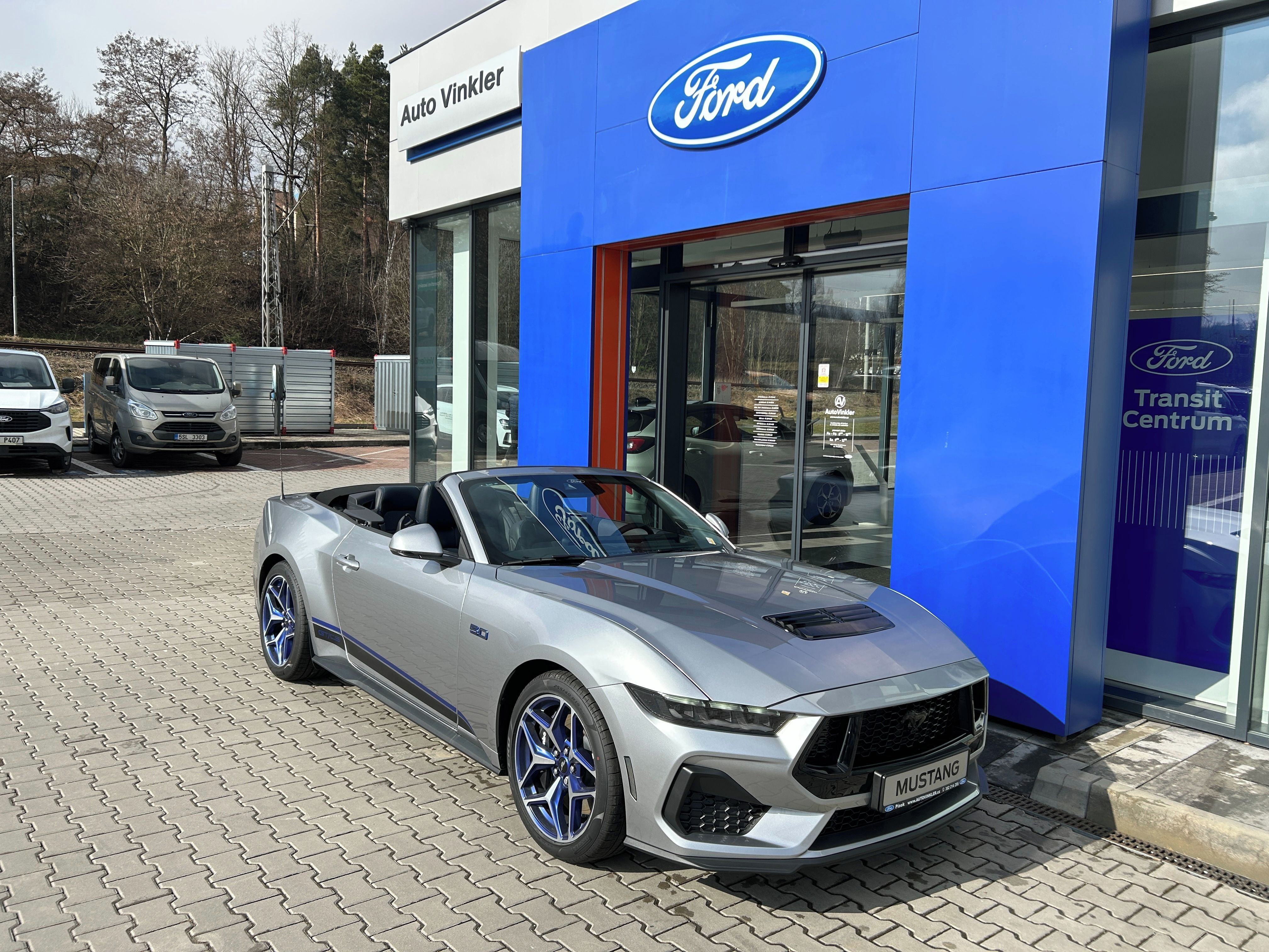 Ford Mustang, 5.0 GT 328 kW V8 CALIFORNIA - fotka 2