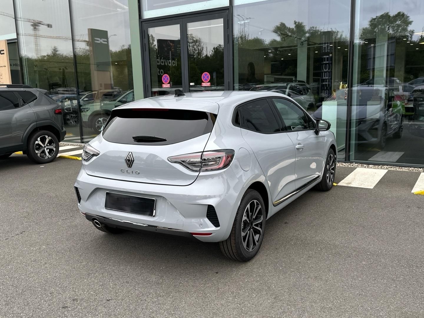 Renault Clio, 1.0Tce  67kW Techno - fotka 6
