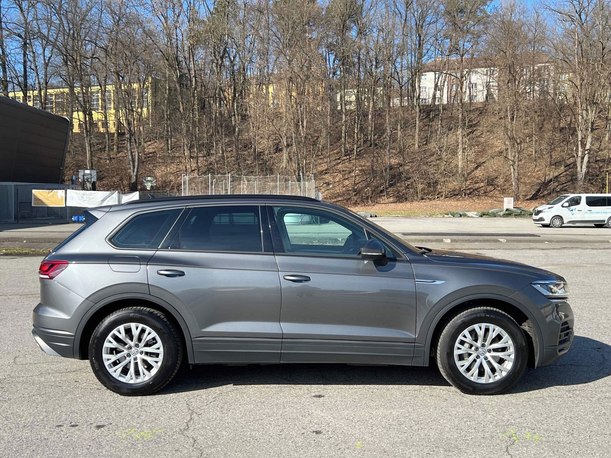 Volkswagen Touareg, 3.0 TDI 170 kW 4x4 tažné DPH - fotka 5