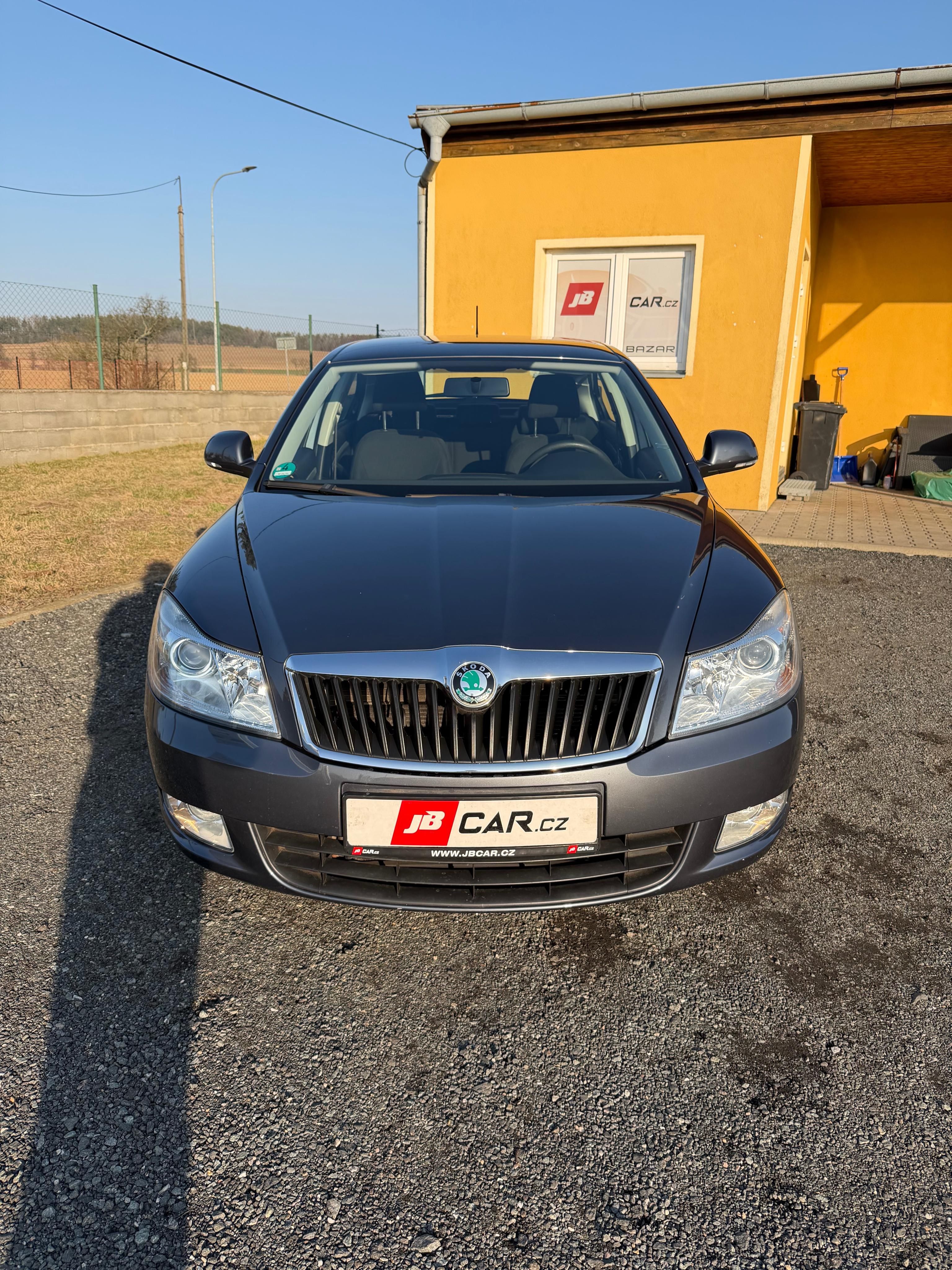 Škoda Octavia, 1.2 TSI DSG VÝHŘEV TAŽNÉ !KM! - fotka 3