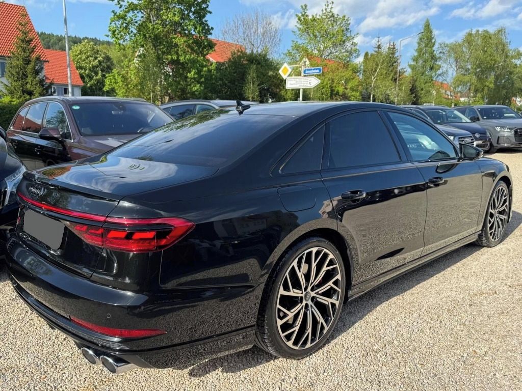 Audi S8, 4.0 TFSI quattro *Kůže*360* - fotka 4