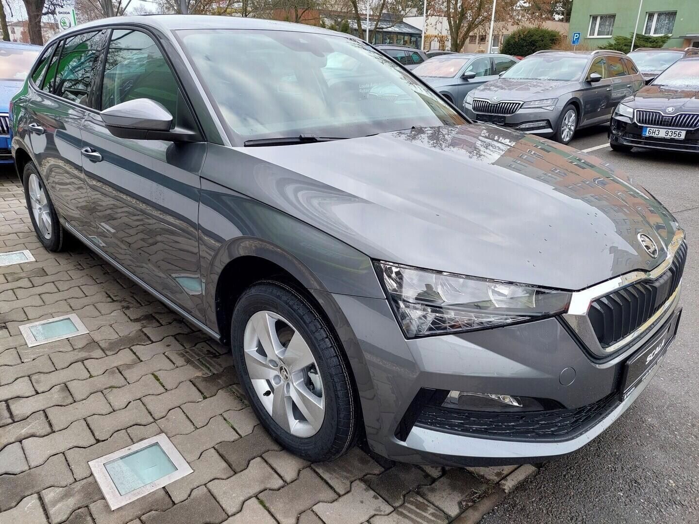 Škoda Scala, Fresh 1,0 TSI 81 KW - fotka 4