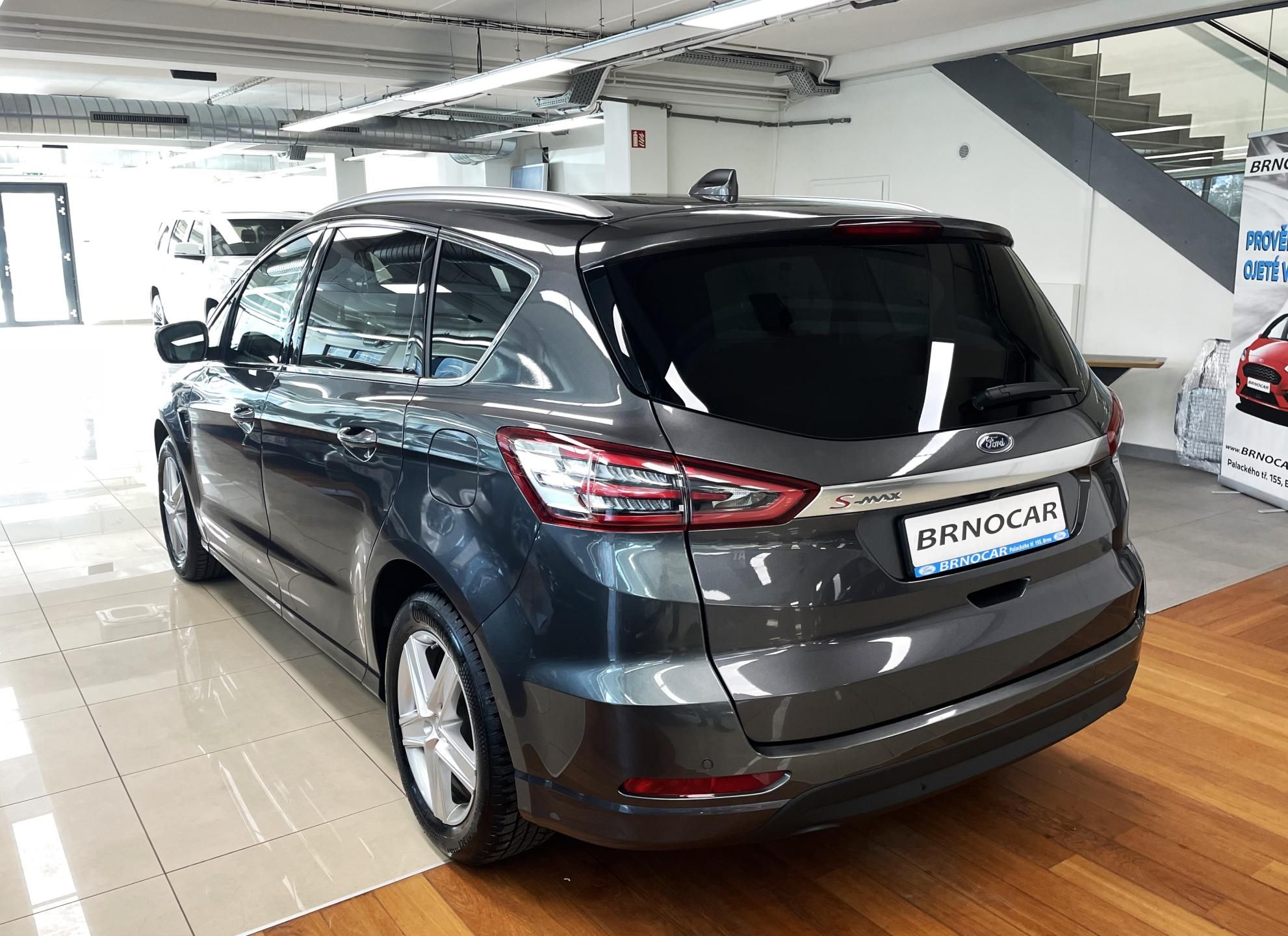 Ford S-MAX, Titanium 2,0Ecoblue 110kW - fotka 4