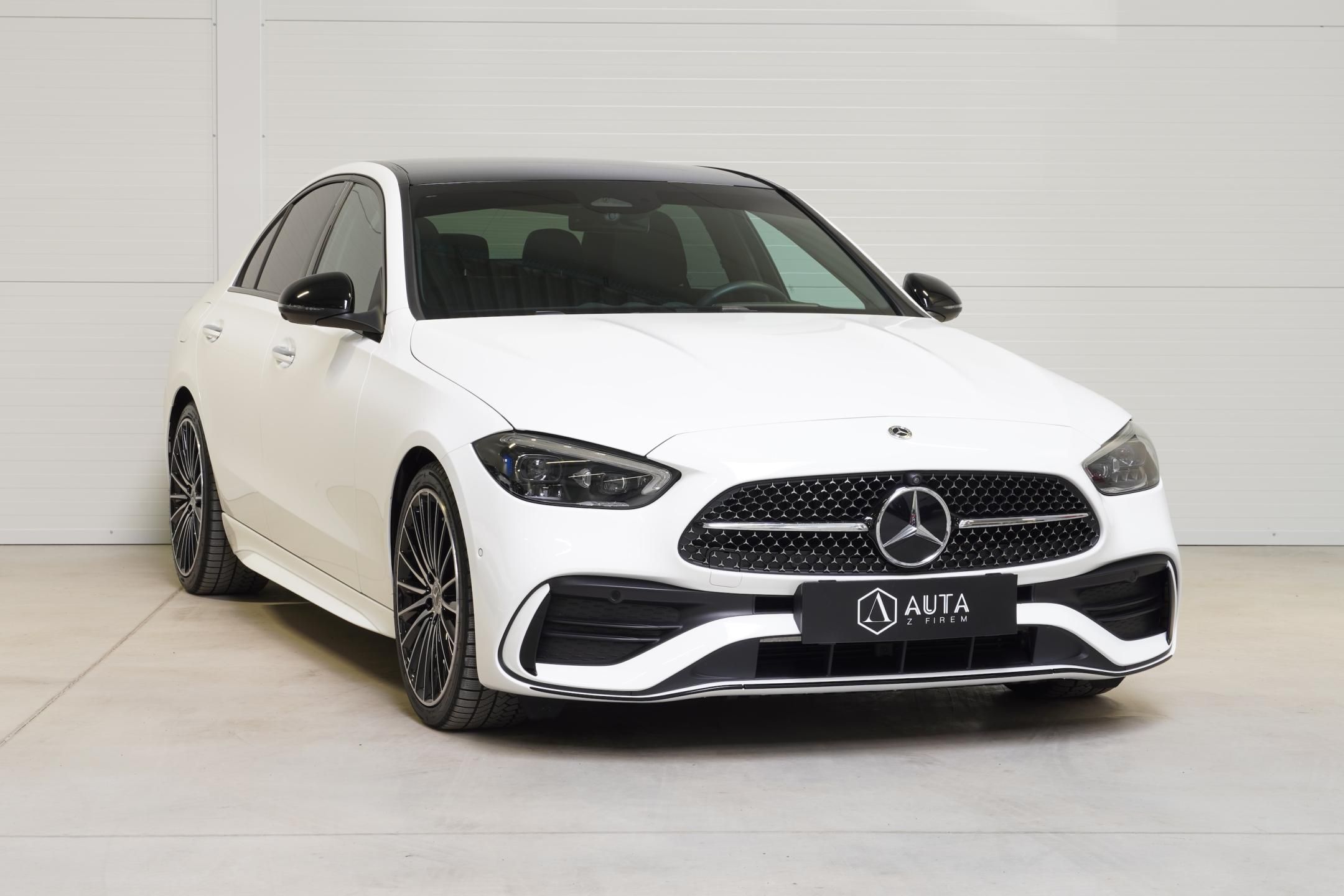 Mercedes-Benz Třídy C, C300 4M,HUD,DPH,AMG,EL.SEDADLA - fotka 3
