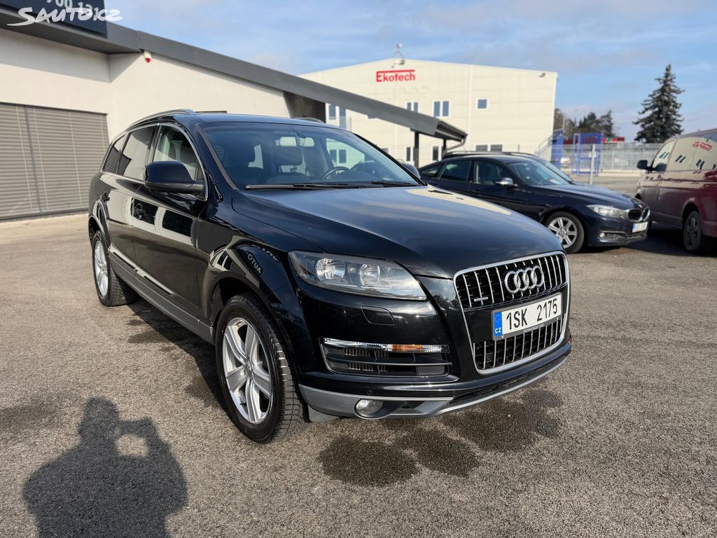 Audi Q7, 3.0 TDI, PRUŽINY - fotka 4
