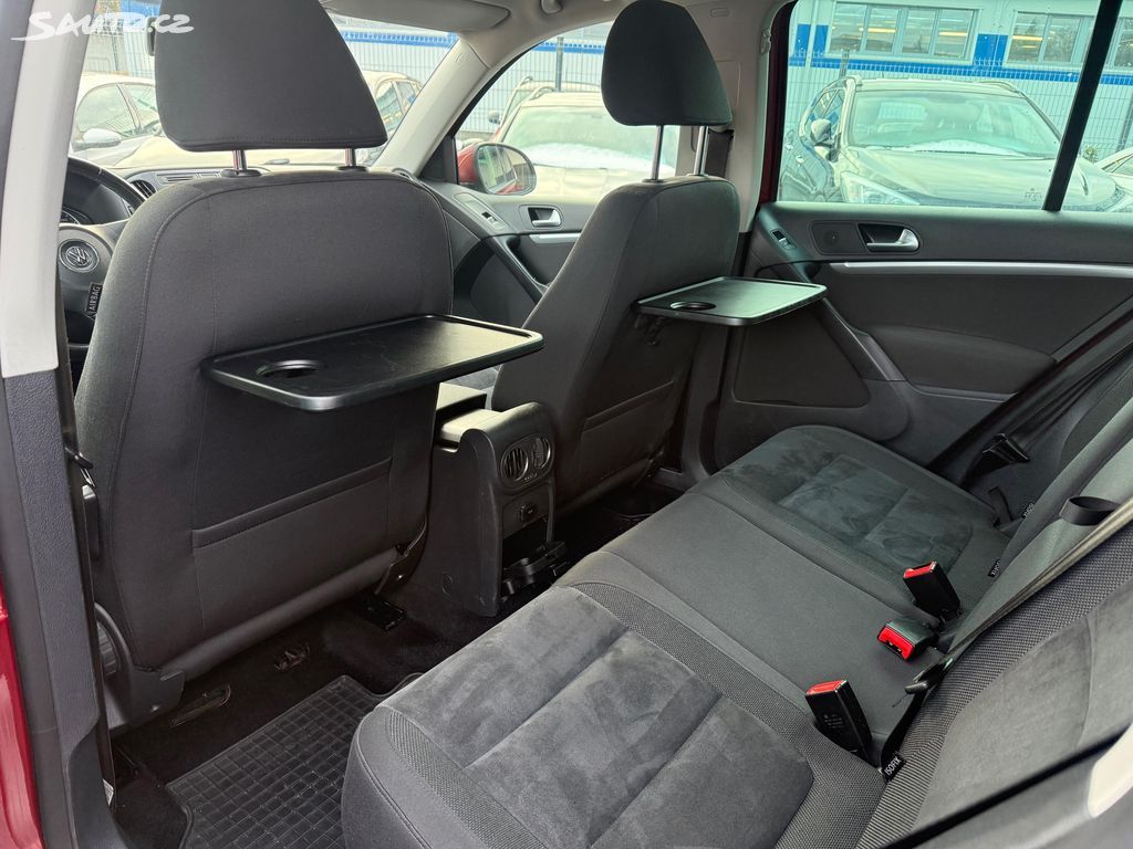 Volkswagen Tiguan, 4x4, 103kw, manual, tažne - fotka 6