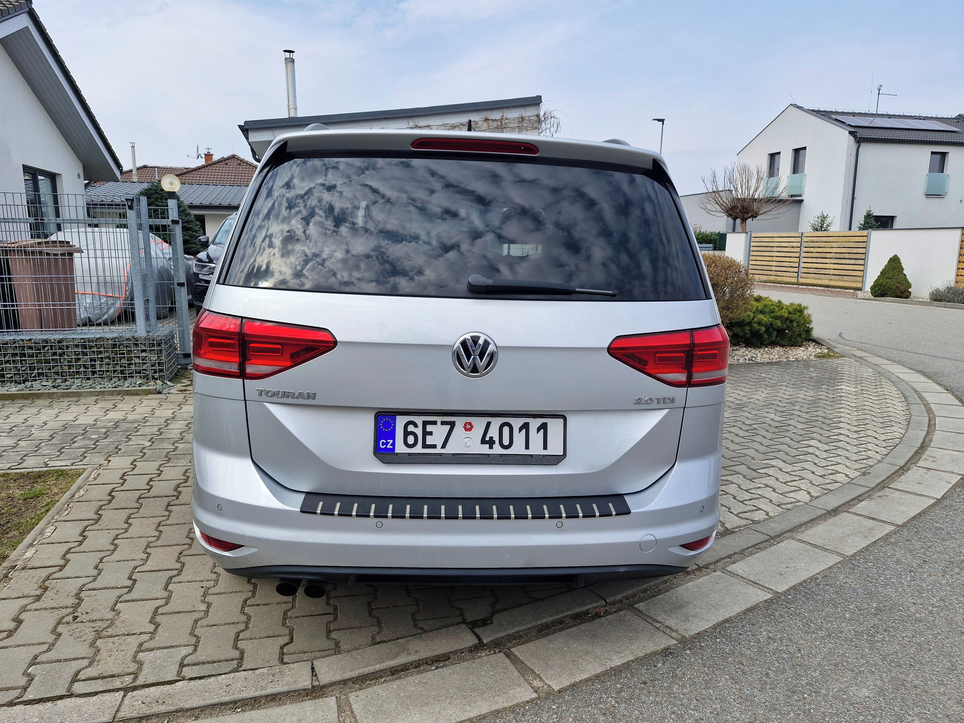 Volkswagen Touran, VW Touran 2.0Tdi 110kw DSG - fotka 6