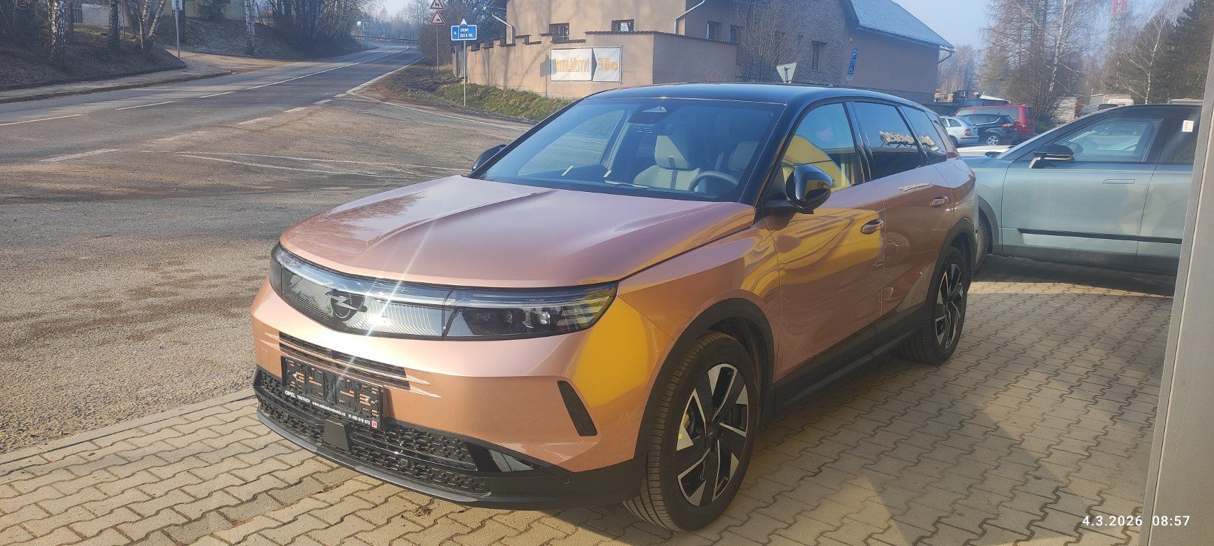 Opel Grandland, HYBRID GS 1,2 TURBO 107kW - fotka 3