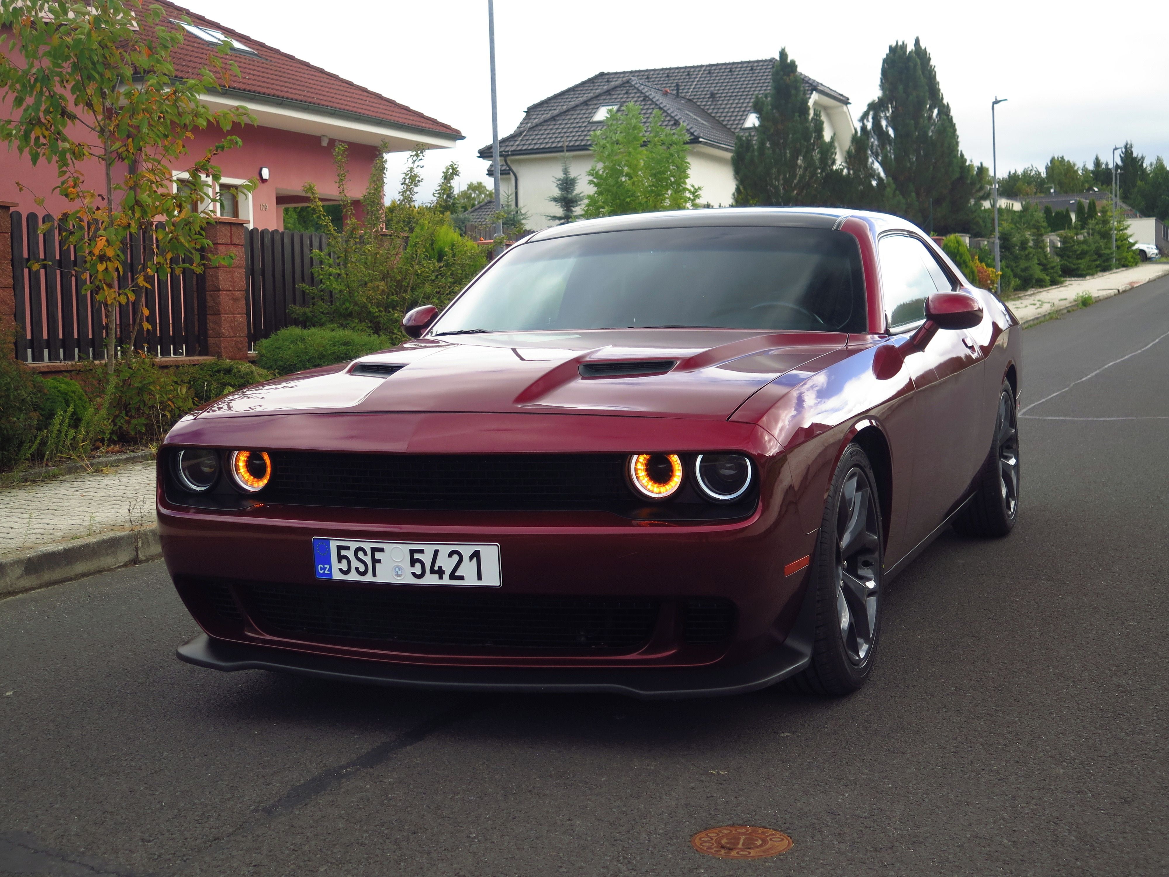 Dodge Challenger, 3.6 V6 - DPH - SRT vzhled - fotka 2