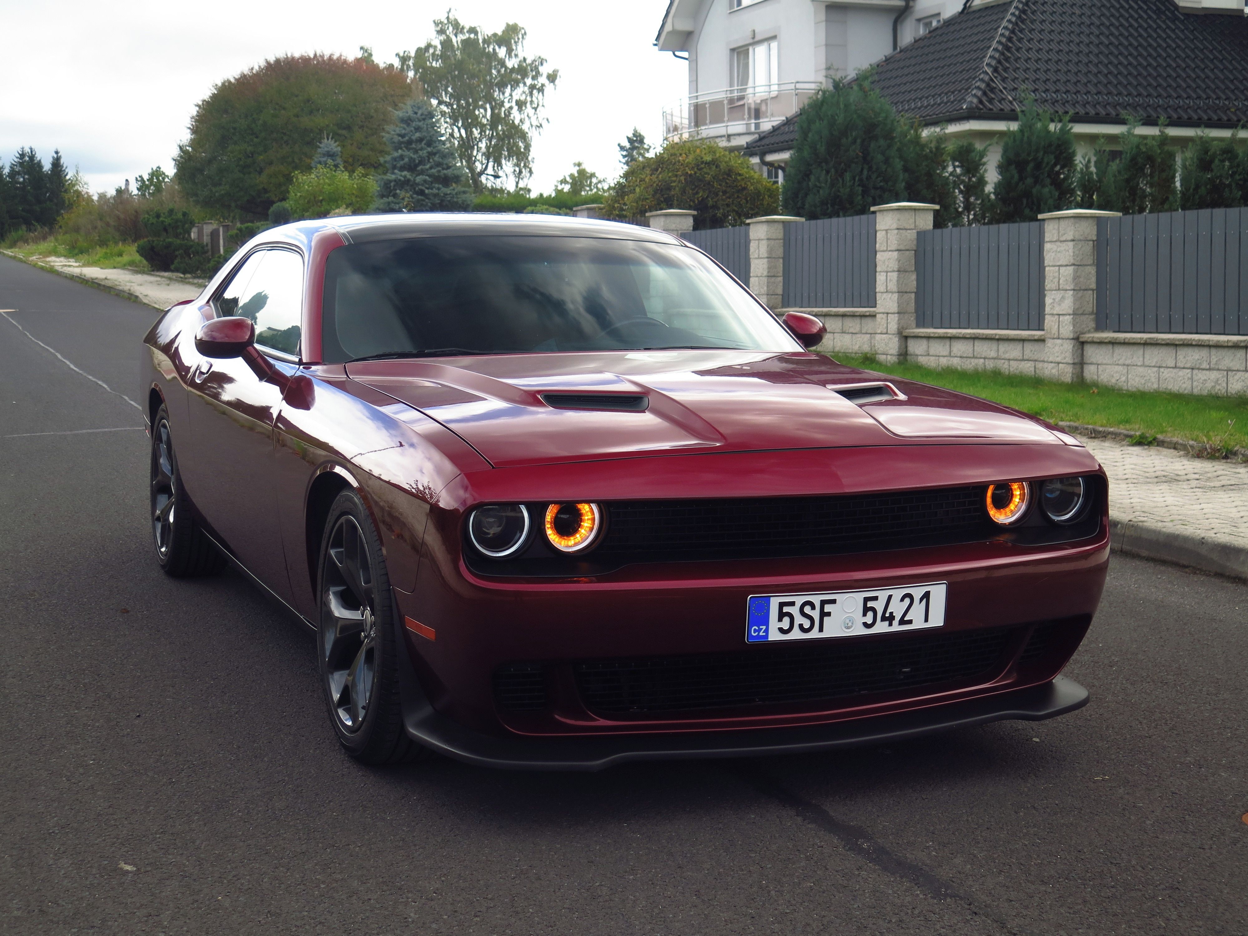 Dodge Challenger, 3.6 V6 - DPH - SRT vzhled - fotka 3