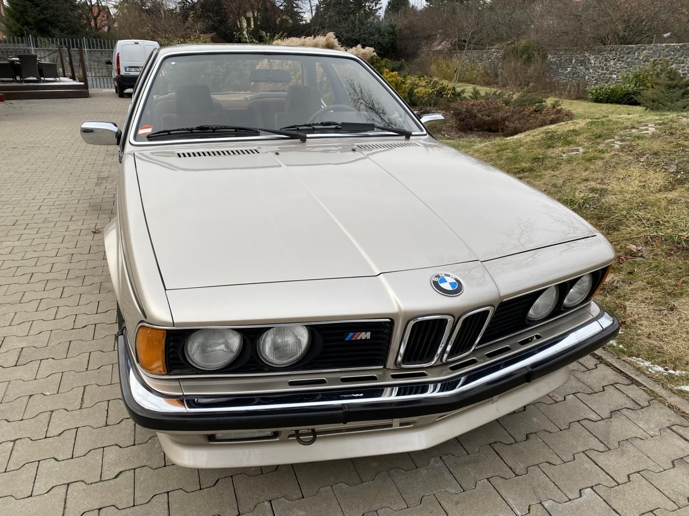 BMW Řada 6, 628 CSi AT - fotka 4