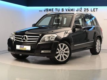 2.2 200 Bi-XENON Tažné 8 Kol C
