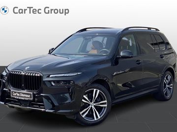 xDrive40i