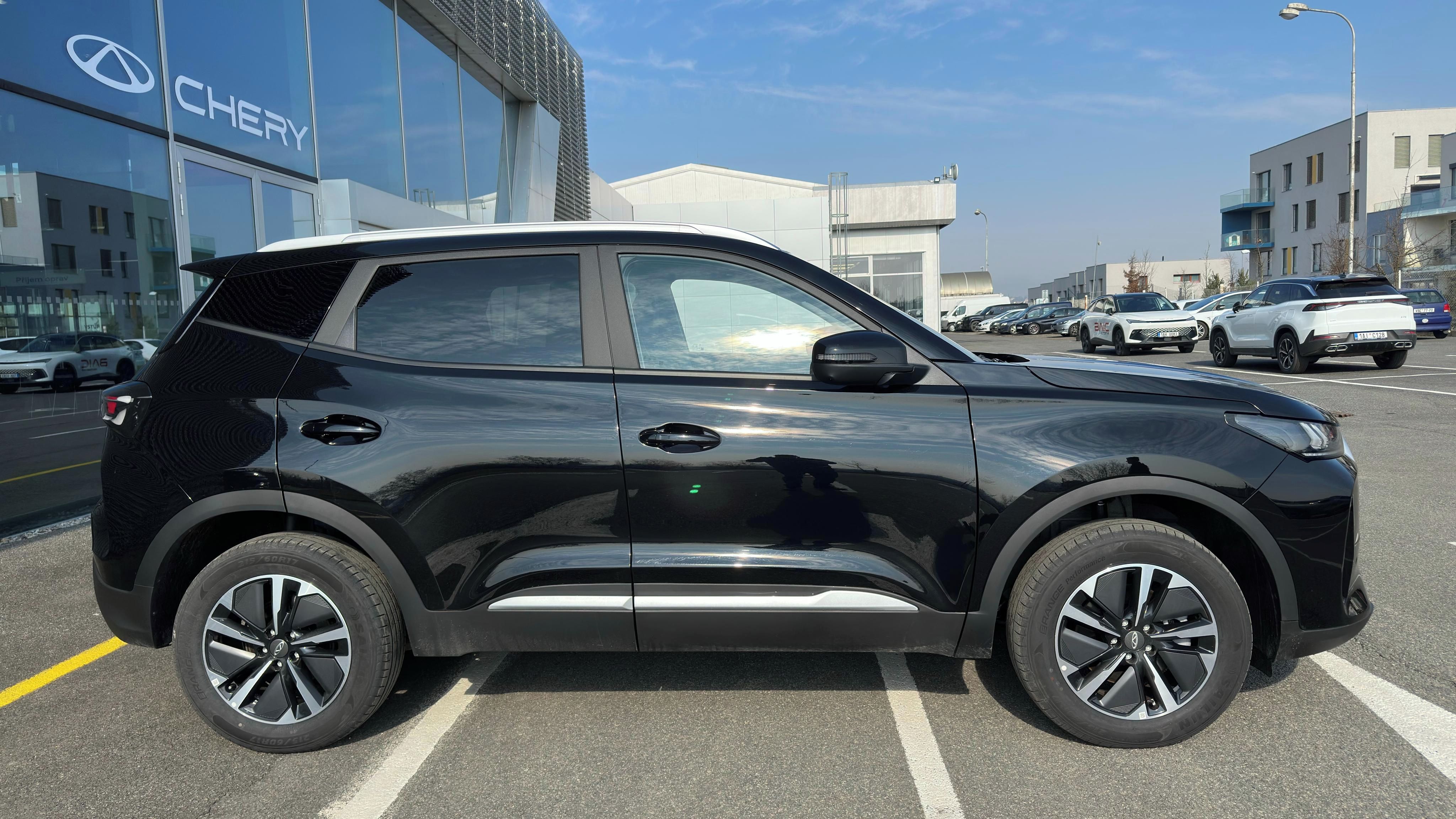 Chery Tiggo 4 HEV, 163k UNIQUE FWD AUTOMAT - fotka 3