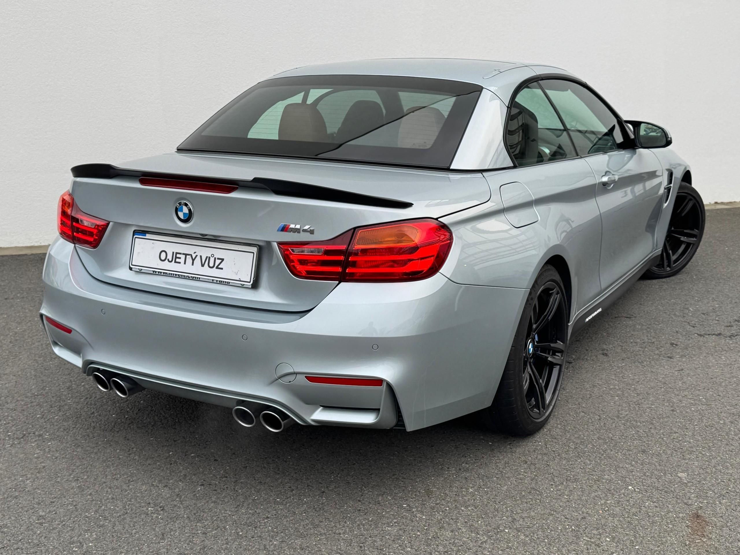 BMW M4, M4 Cabrio - fotka 5