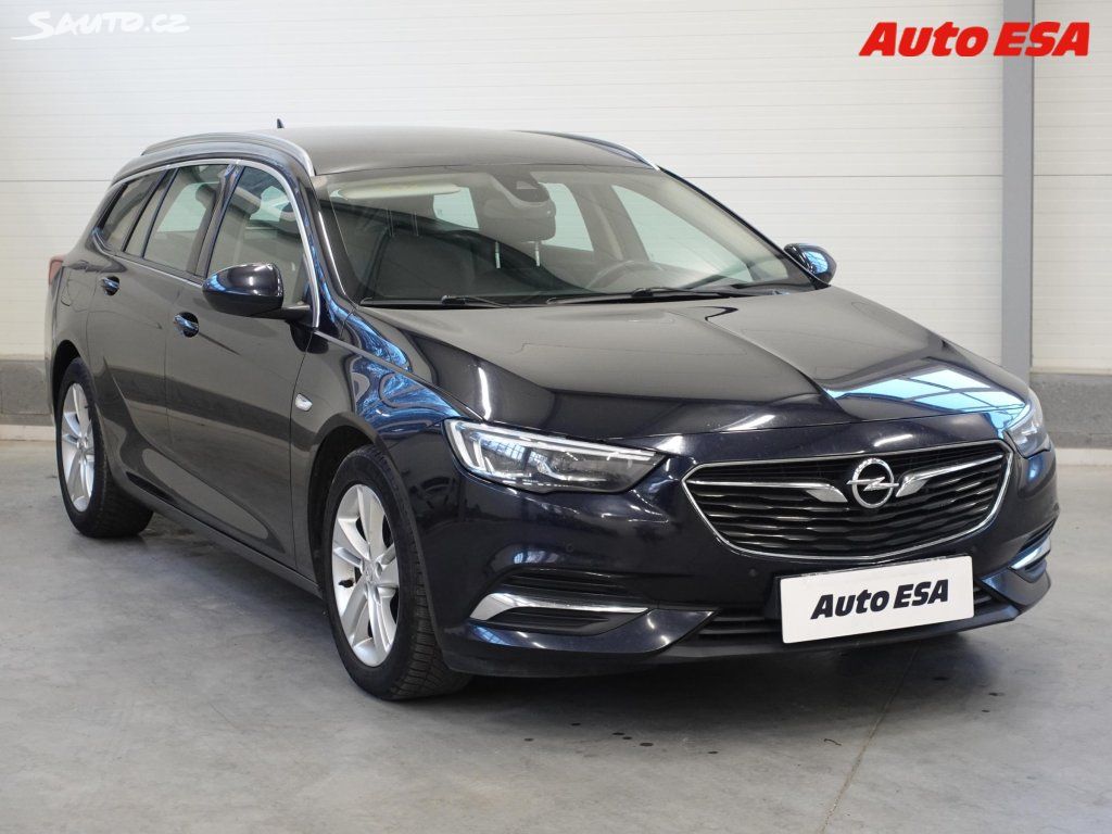 Opel Insignia, 1.6CDTi,ČR,navi,LED