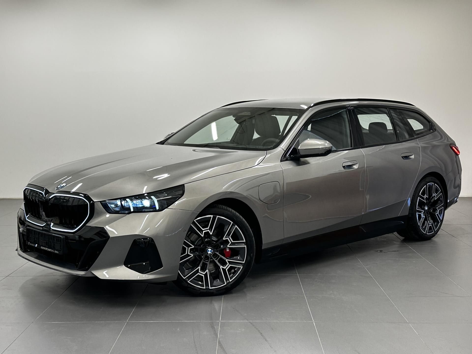 BMW Řada 5, 530e xDrive Touring