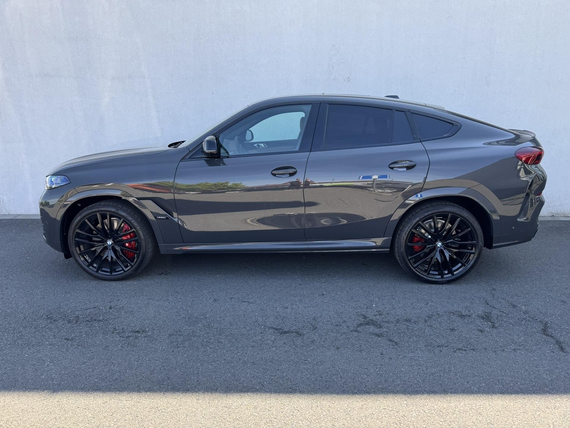 BMW X6, X6 M60i xDrive - fotka 5