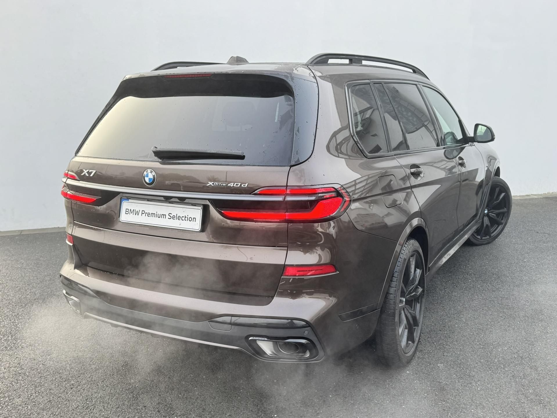 BMW X7, X7 xDrive40d - fotka 2