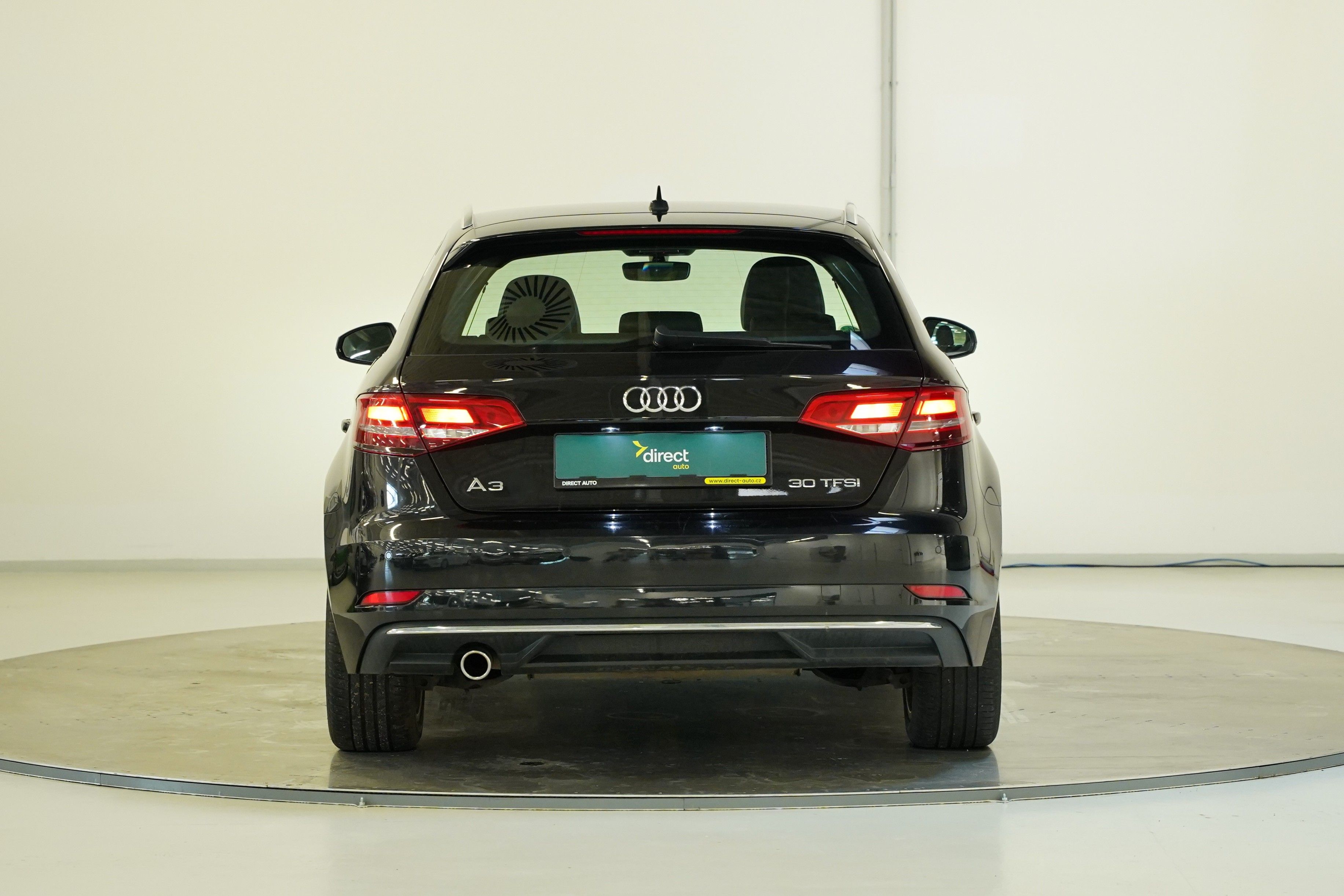 Audi A3, 30 TFSI 85 kW Sportback design - fotka 6