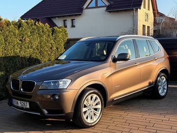 xDrive 20D X-LINE Xen Kůže TOP