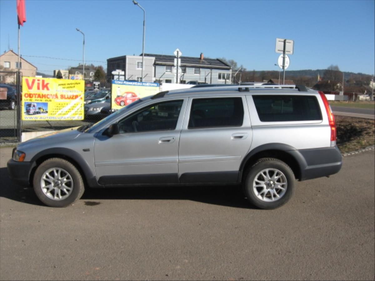 Volvo XC70, 2,4 D5 - fotka 5