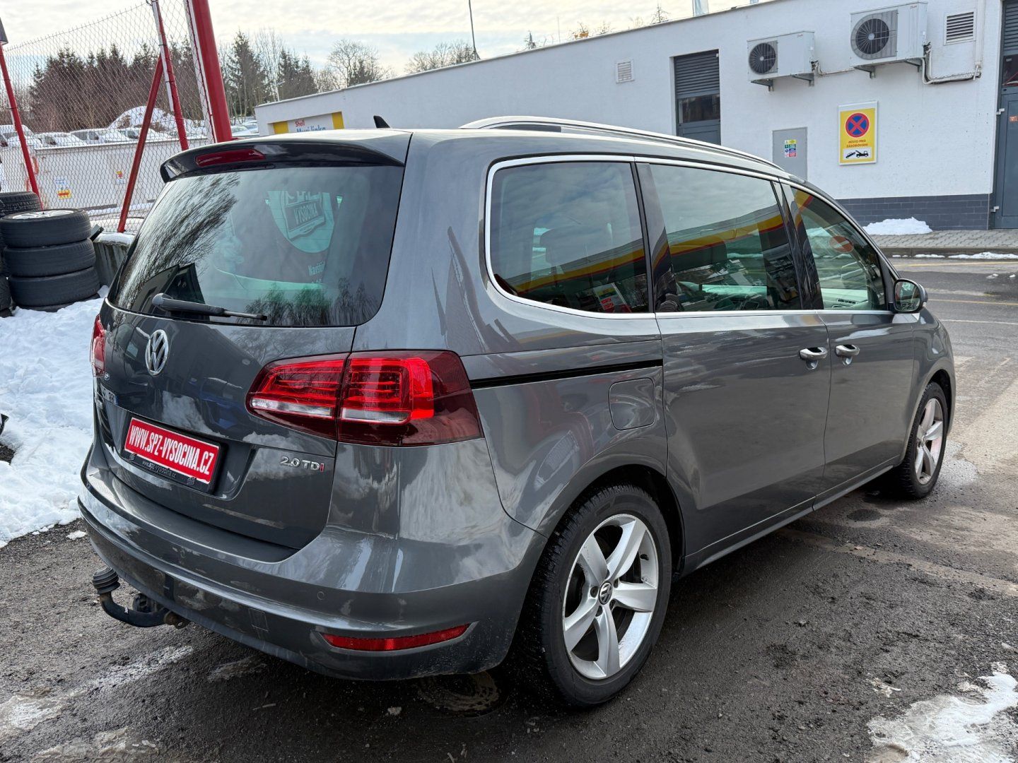 Volkswagen Sharan, 2.0TDi DSG - fotka 4