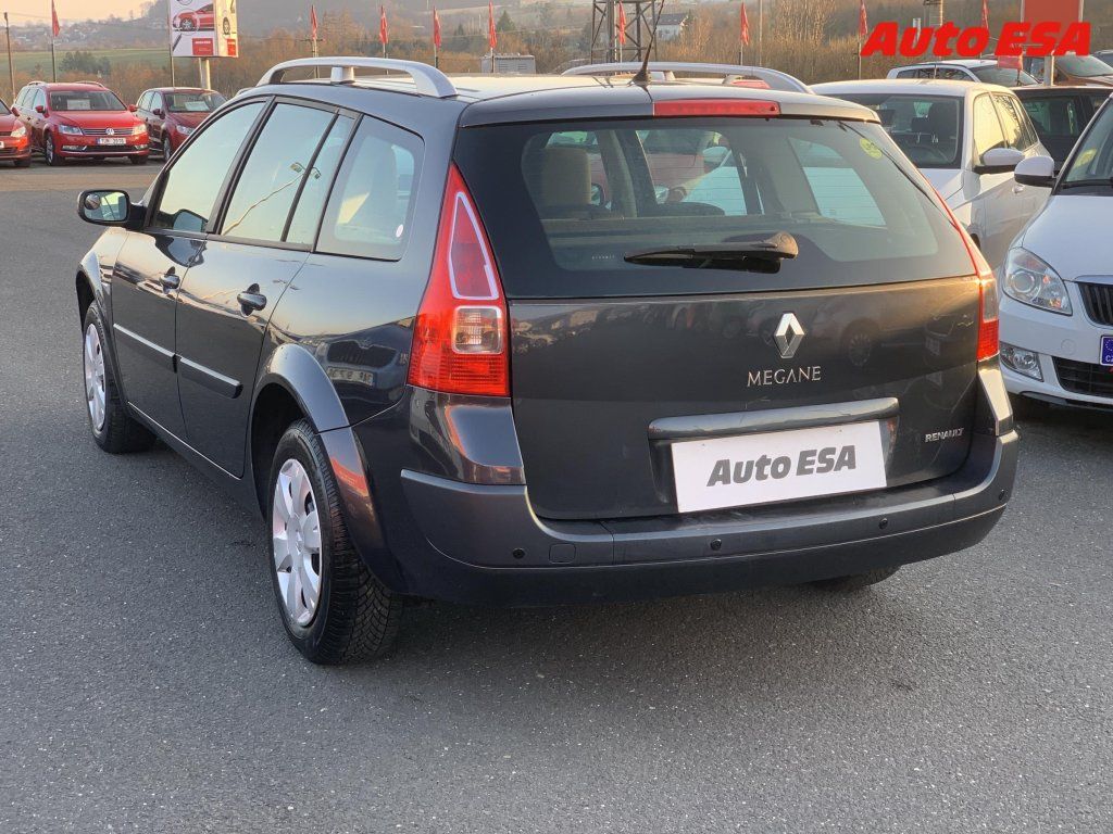 Renault Mégane, 1.6 16V,AC,park.asist - fotka 4