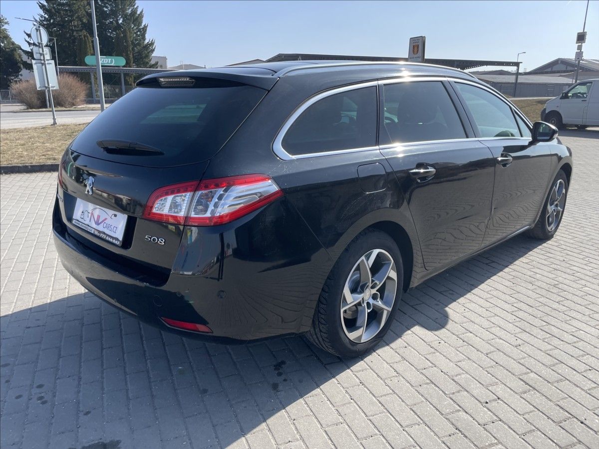 Peugeot 508, 2,0 HDI 133kw SW Allure Automa - fotka 4