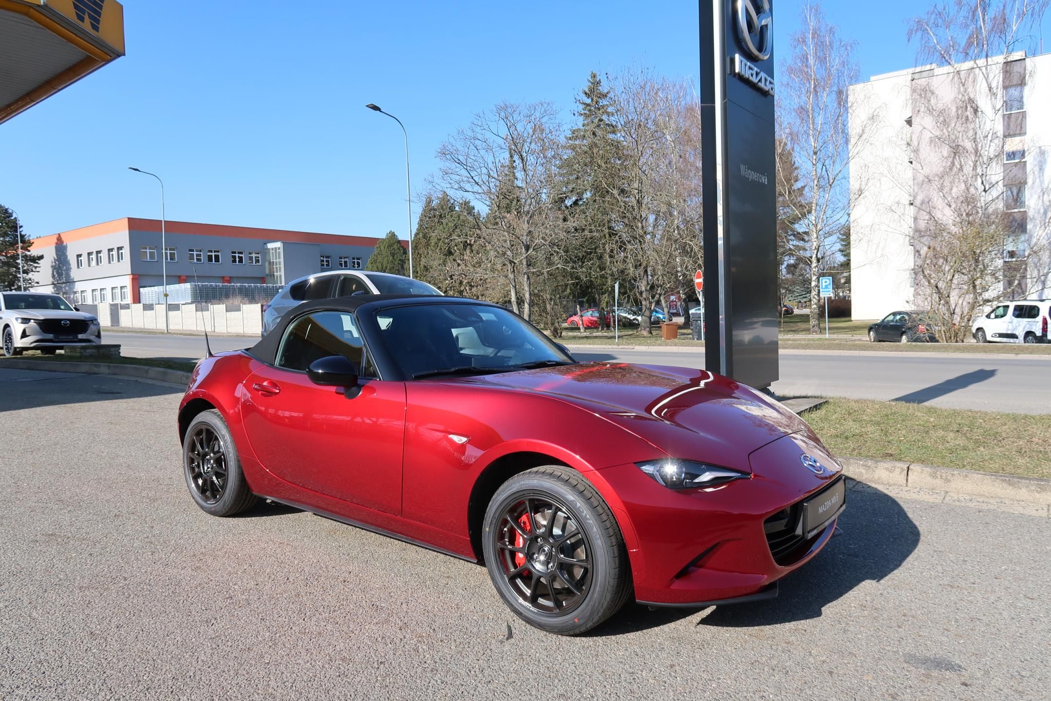 Mazda MX-5, 1,5 Skyactiv G132 Homura - fotka 4