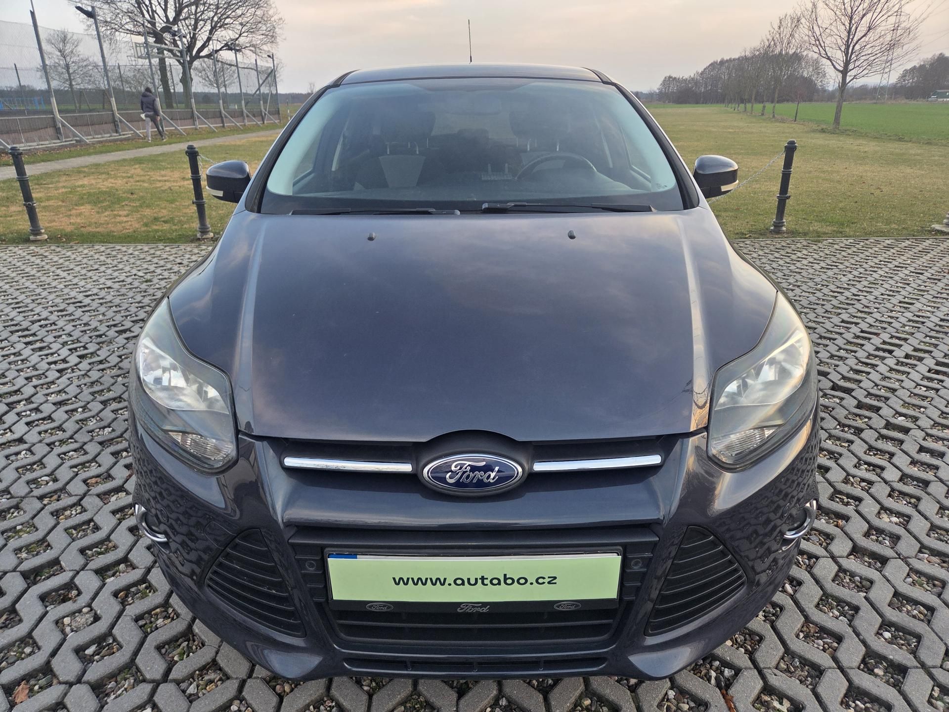 Ford Focus, 1.0 ecoboost 74 kW, top stav - fotka 2