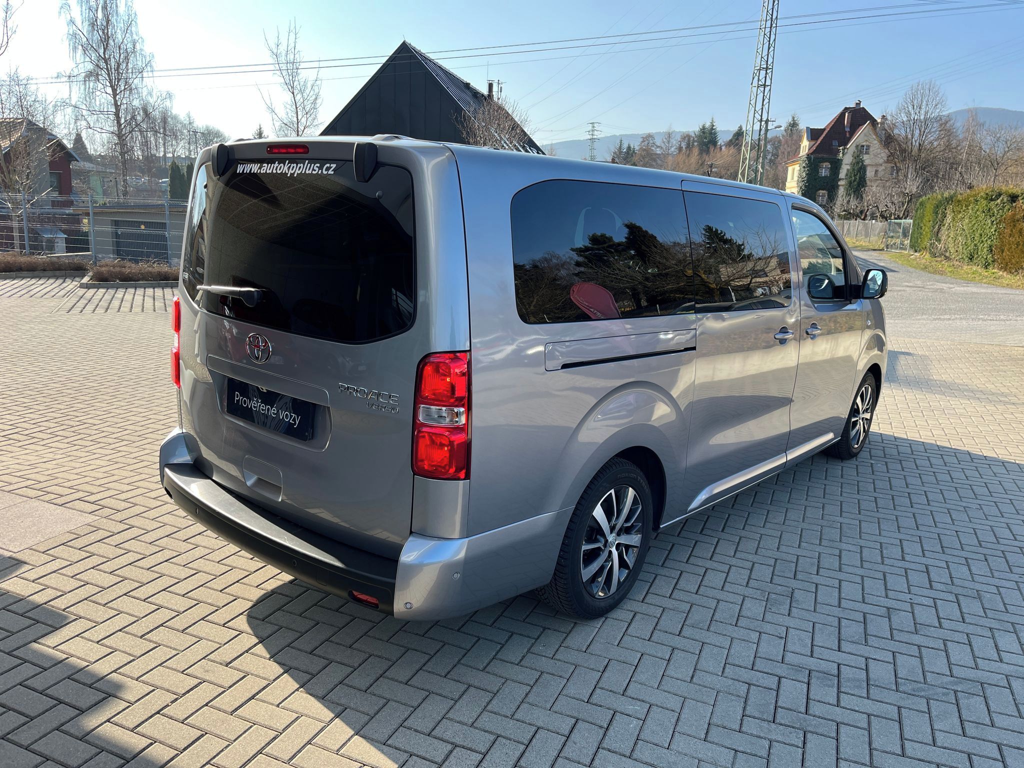 Toyota Proace Verso, 2.0 180k VIP L2 Webasto AT 7S - fotka 6