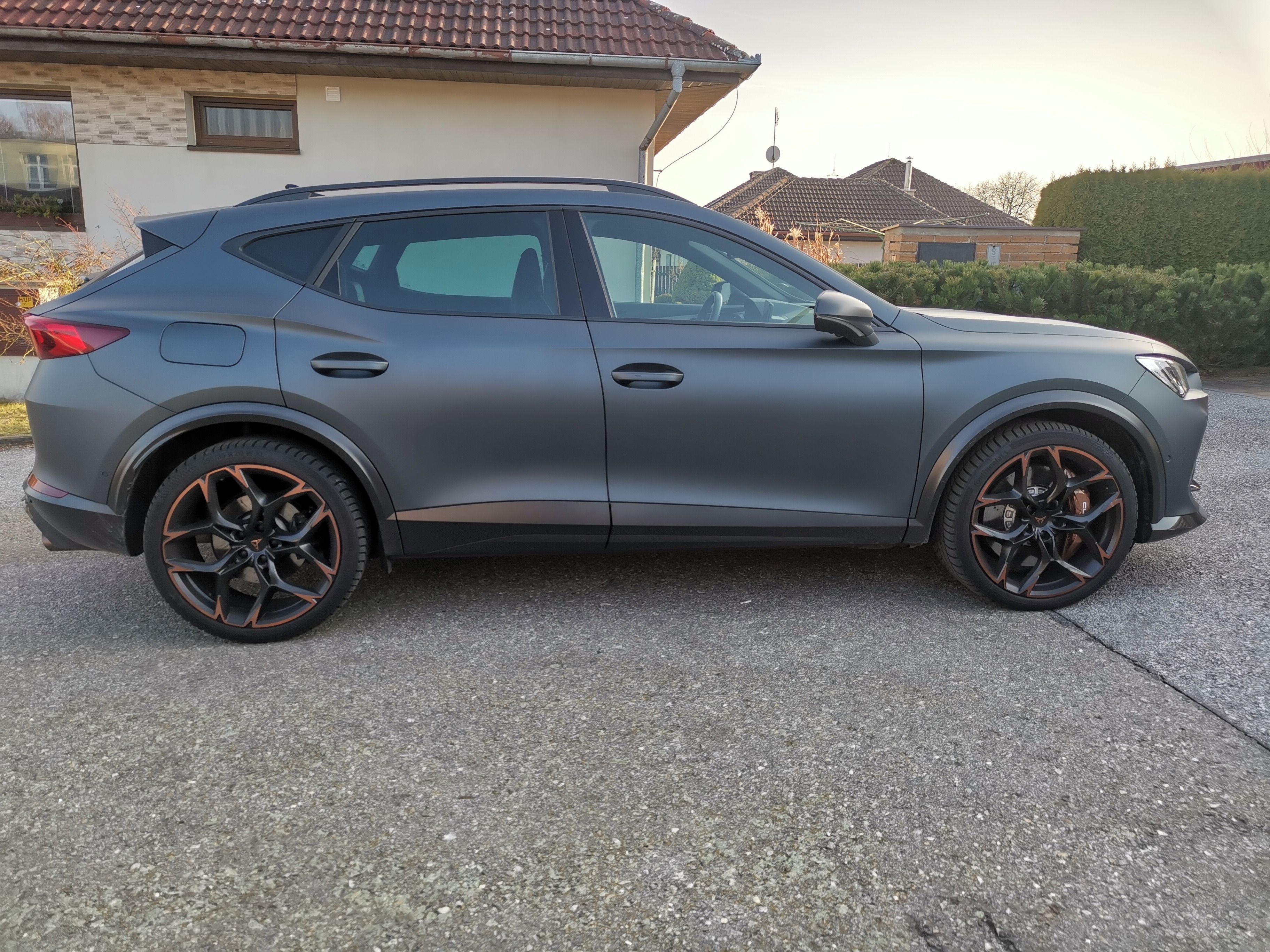 Cupra Formentor, VZ5 - tovární záruka - fotka 3