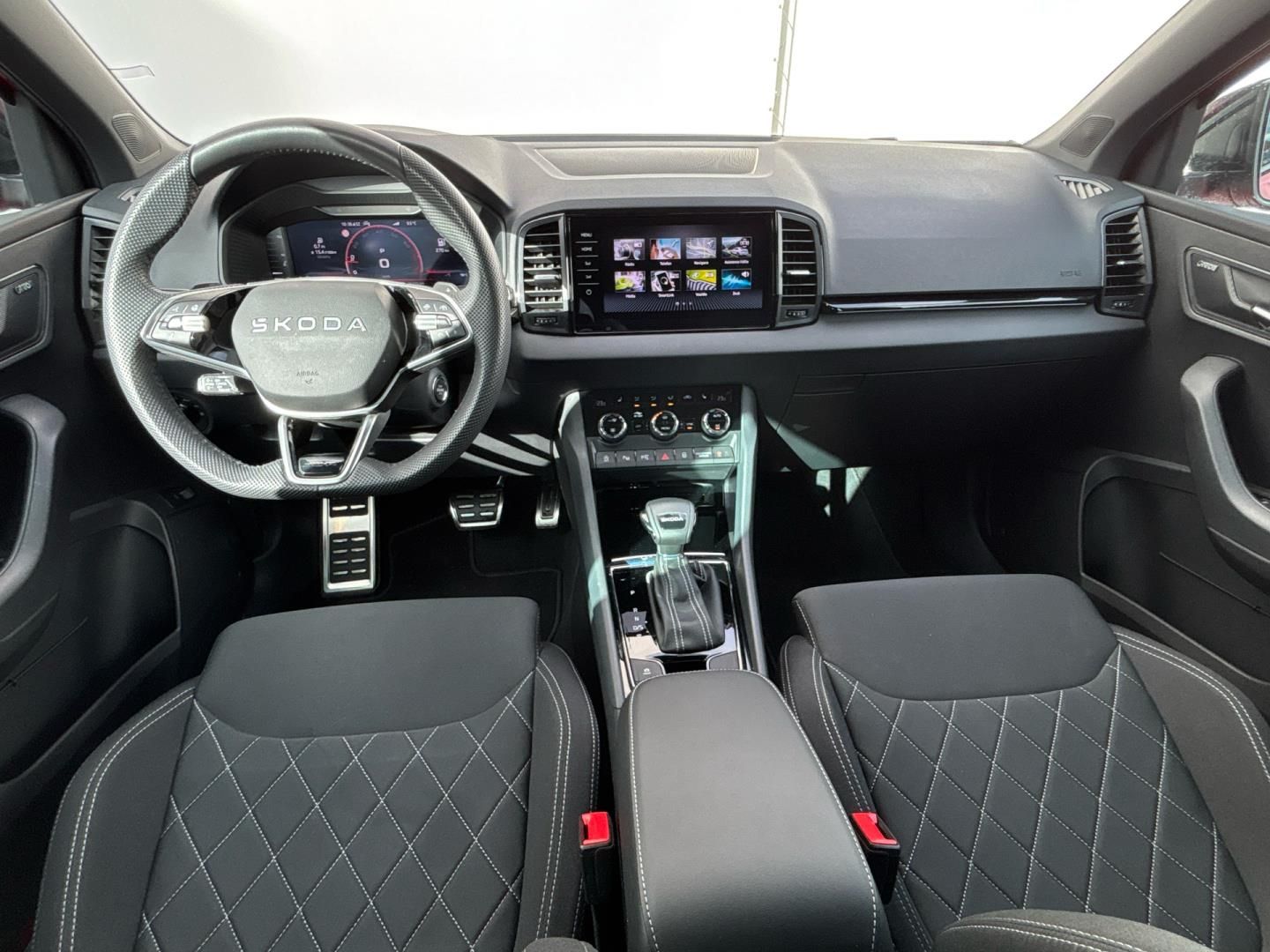 Škoda Karoq, 1.5 TSI / 110 kW SPORTLINE - fotka 5